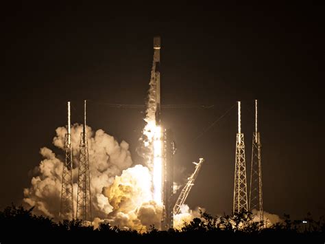 SpaceX Bringt Starlink Gruppe 6 31 In Den Orbit