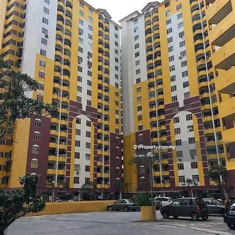 Pangsapuri Lagoon Perdana Intermediate Apartment Bedrooms For Sale In