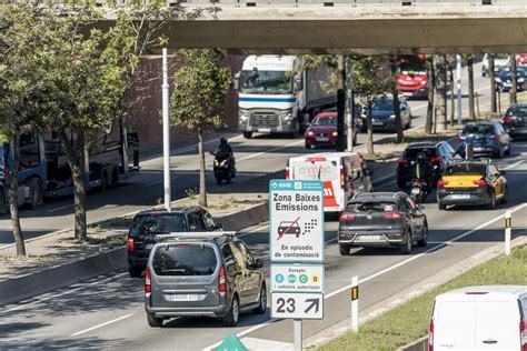 Estas Son Las Nuevas Restricciones Para El Coche Y Zonas De Bajas