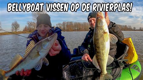 Bellyboat Vissen Op De Rivierplas Youtube