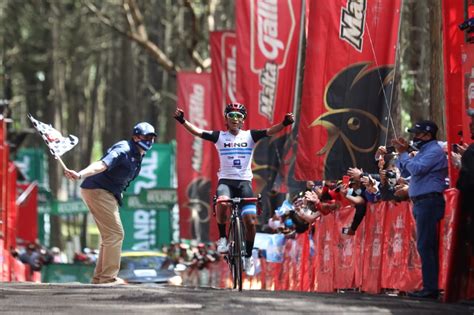 Mardoqueo Vásquez de Totonicapán ganó quinta etapa de La Vuelta a Guatemala