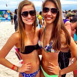Spring Break Babes Porn Pic