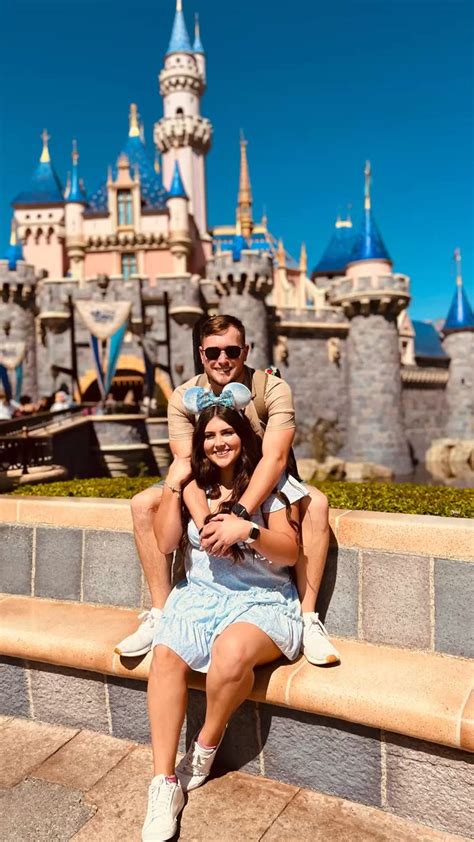 Disneyland Couple Poses🏰🤍 Disneyland Couples Pictures Disney Photo Ideas Disney Poses