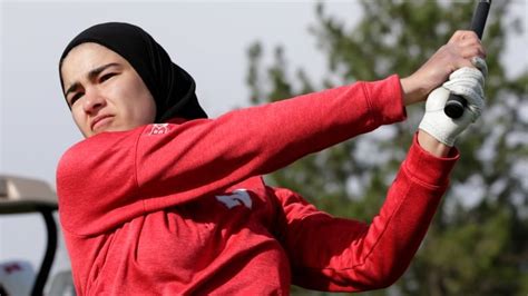 American college golfer in hijab out to blaze trail for Muslim women ...