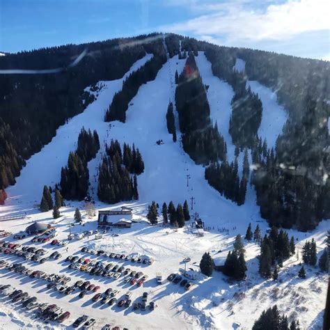 Antelope Butte Ski Area Wy Oferece Passes De Temporada Gratuitos Para