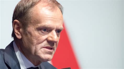 Donald Tusk o powiedział Gazecie Wyborczej o trudnej relacji z ojcem