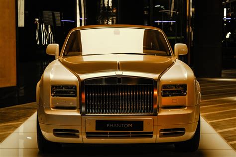 Rolls Royce Wallpapers 4k Hd Rolls Royce Backgrounds On Wallpaperbat