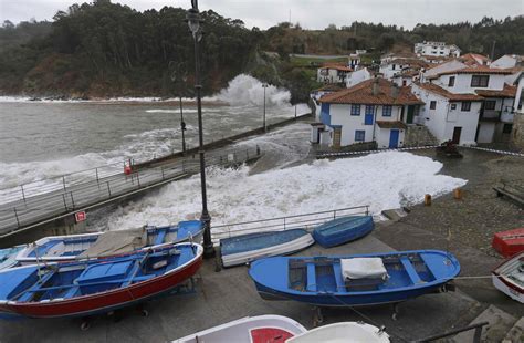 Las imágenes más impresionantes del temporal de olas en el norte