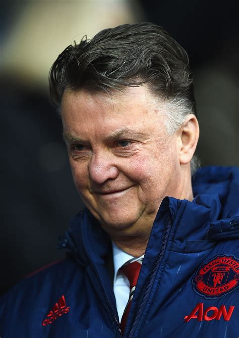 Manchester United News: Louis Van Gaal Calls for Perfection Until ...