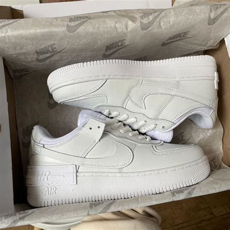 Жіночі кросівки Nike Air Force 1 Shadow White найк форс білого кольору — ціна 2150 грн у