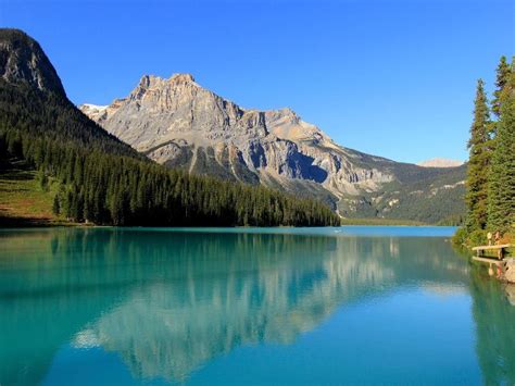 Top 10 Lakes In Canada Canadian Travel Inspiration