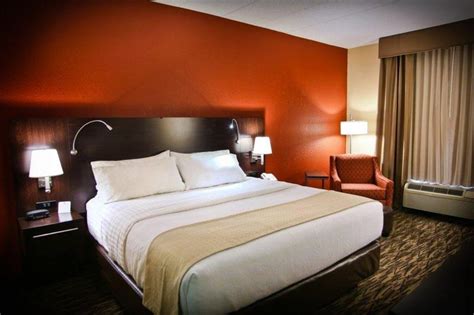 Holiday Inn & Suites Downtown La Crosse Hotel (La Crosse (WI)) - Deals ...