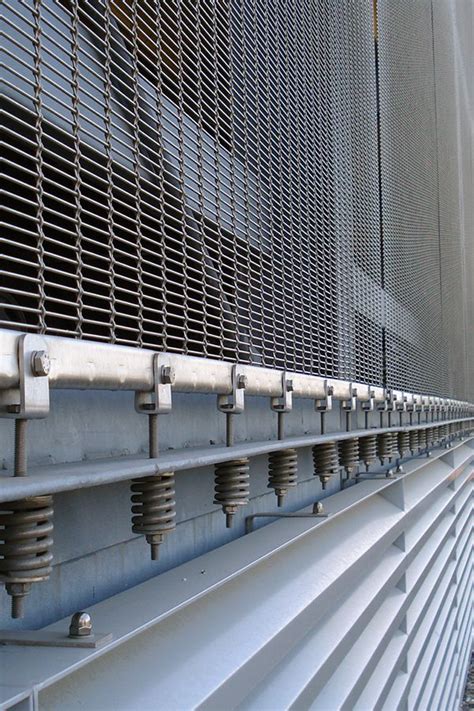 Bottom Mounting Solutions for Wire Mesh Façades Haver Boecker