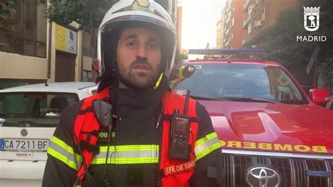 Desalojadas Tres Viviendas En Retiro Tras Un Incendio En Un Local