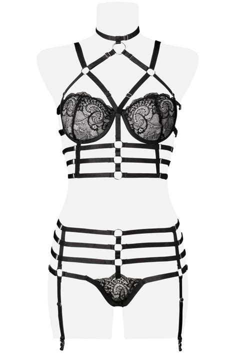 Set Harnais Noir Sangles Avec Dentelle Et Porte Jarretelles Sexy