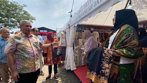 Pelaku Ekonomi Kreatif Ramaikan Kudus Festival Exibhition