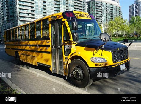 School Bus Toronto Hi Res Stock Photography And Images Alamy