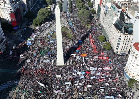 En el Obelisco se repudió el asesinato de Facundo Molares Radio Gráfica