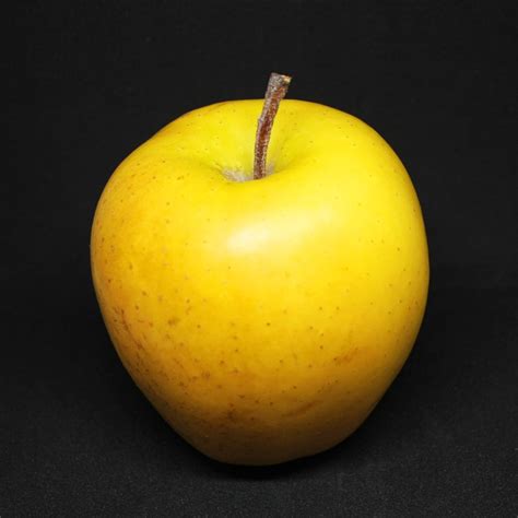 Golden Delicious: The Timeless Apple For Taste And Health
