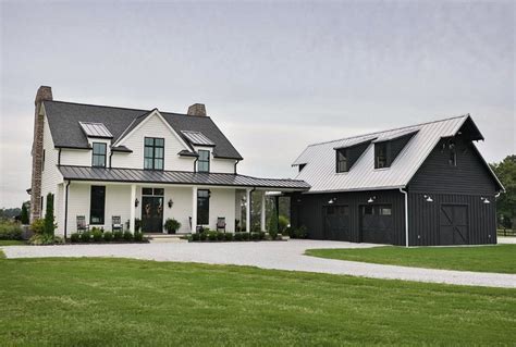 A Modern Southern Farmhouse For Sale on 20 Acres - Hooked on Houses