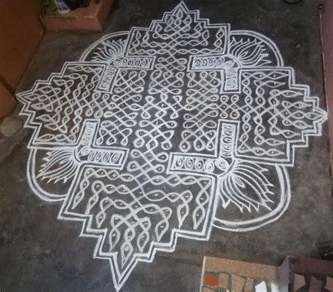 To Dots Big Sikku Kolam Contest Kolams Of India