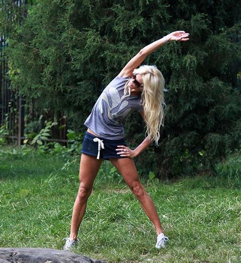 Victoria Silvstedt In Shorts Spread Her Legs Wide In Park Paparazzi Shoots Porn Pictures XXX