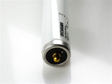 Sylvania 75 Watt 96 Inch T12 Cool White Fluorescent Bulb F96t12cwx