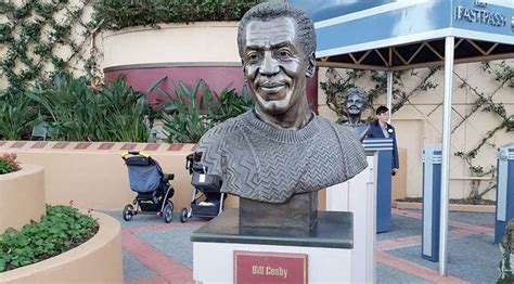 Disney Retira El Busto De Bill Cosby De Sus Instalaciones En Orlando