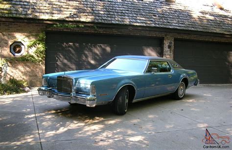 Lincoln Continental Mark Iv