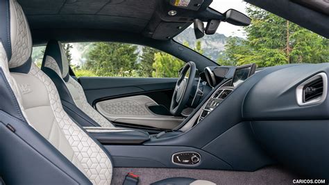 Aston Martin DBS Superleggera White Stone | 2019MY | Interior