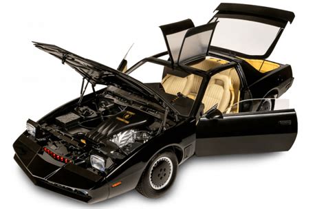 Fanhome Launches Knight Rider KITT Model Figures