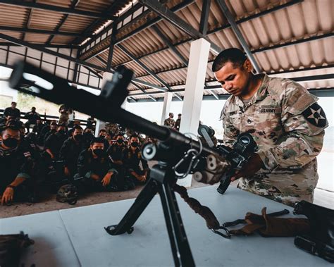 DVIDS Images US Army And Royal Thai Army Learn Shooting Skills At