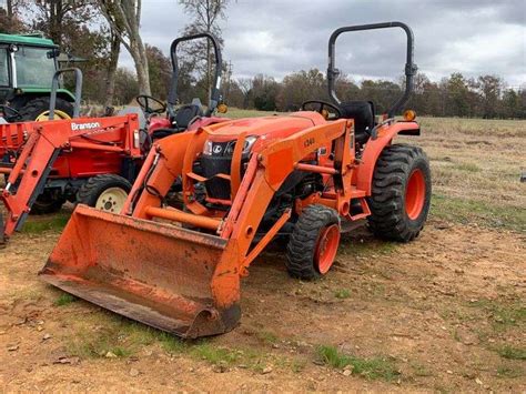 Kubota L3901 Tractor W Loader INOP Witcher Farms