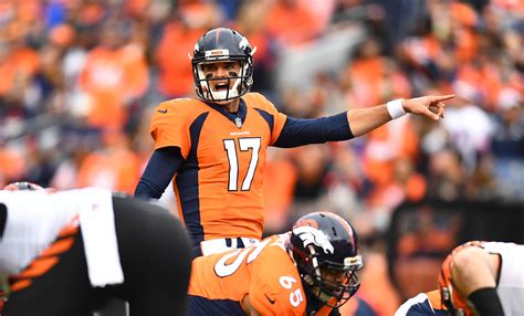 Denver Broncos: Is John Elway a terrible evaluator of quarterbacks?