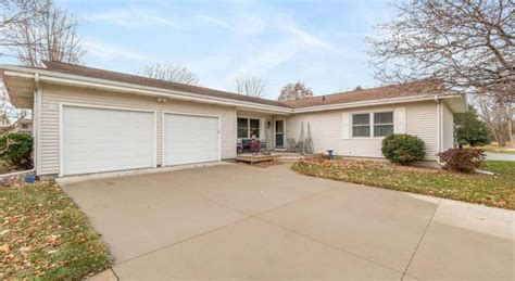 4906 Kara Dr Cedar Falls Ia 50613 Mls 20240083 Redfin