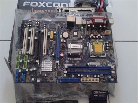 Jual Motherboard CrossFire Foxconn Chipset P35 LGA 775 Ddr2 Support