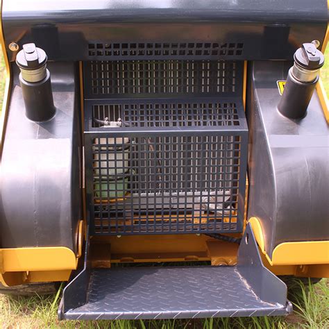 Small Stand up Skid Steer for Sale RMS55W - RAY SKID STEER