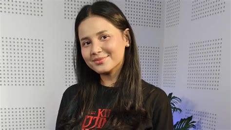 yunita siregar ragu   tawaran peran yuli  film kitab sijjin