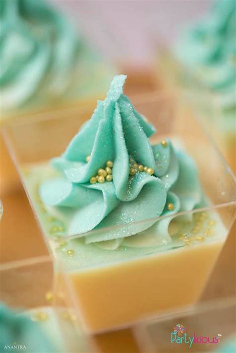 Kara S Party Ideas Teddy Bear Hot Air Balloon Birthday Party Kara S