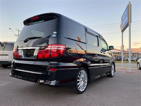 Toyota Alphard Luxury Mpv