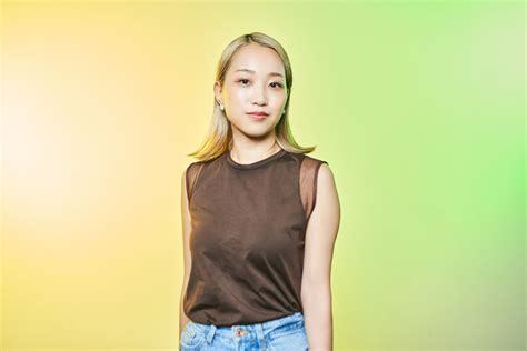 突如バズった歌手ライバー・KIMIKAが感じた“環境の変化” 「休む暇もないくらい仕事があるってすごく生きている感じ」｜Real Sound ...