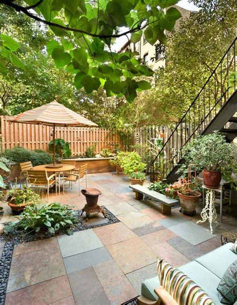 20 Small Backyard Garden For Look Spacious Ideas | Home Design And Interior