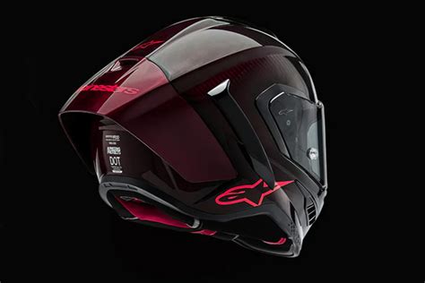 Alpinestars Debuts Supertech R10 Full-Face Moto Helmet | HiConsumption