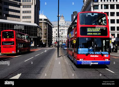 London Buses Hi Res Stock Photography And Images Alamy