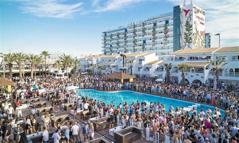 Ushuaia Is Dé Plek Om Feest Te Vieren Ushuaia Ibiza Beach Hotel