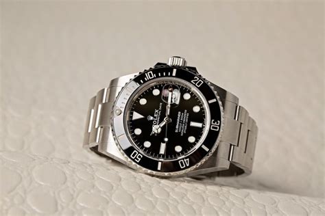 Submariner Vs Explorer Ii Review Bob S Watches