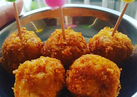 Resep Bola Kentang Keju Kornet Bk Oleh Mrs R Koeswoyo Cookpad