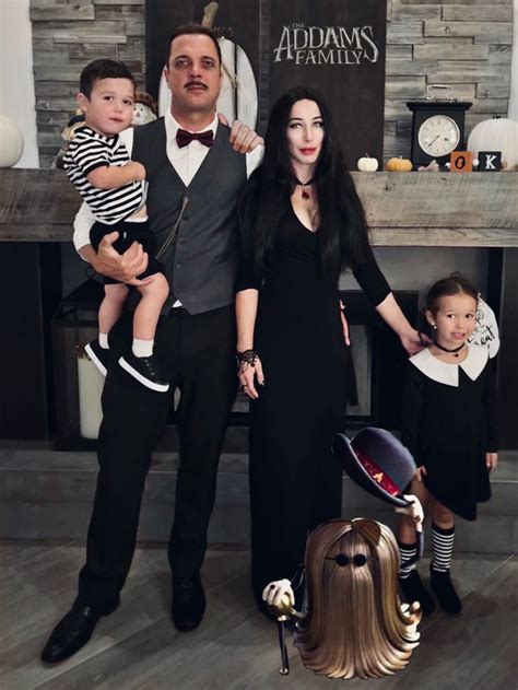 The Addams Family Costume | Addams family halloween costumes, Family ...