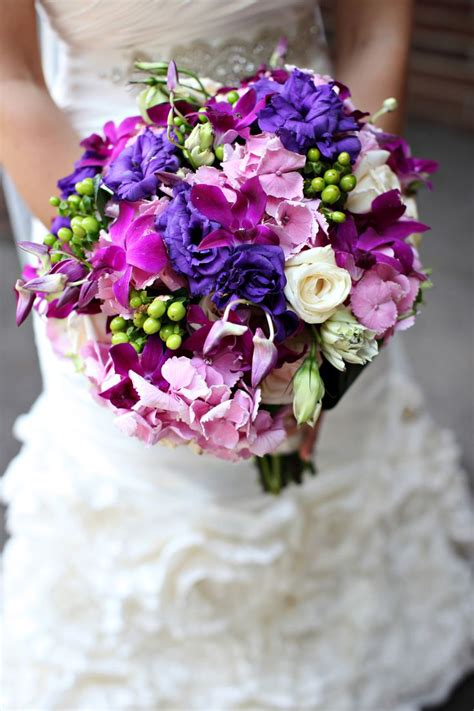 Purple wedding flowers #weddings #weddingflowers | Purple wedding bouquets, Diy wedding bouquet ...