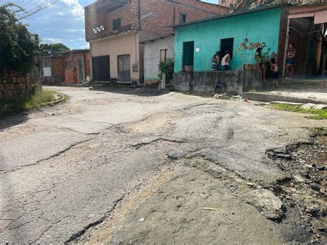 Moradores Denunciam Situa O Cr Tica De Rua No Bairro Riacho Doce